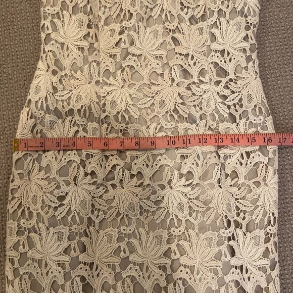 Ann Taylor Petite Cream Floral Sheath Dress- 2P - Picture 6 of 11